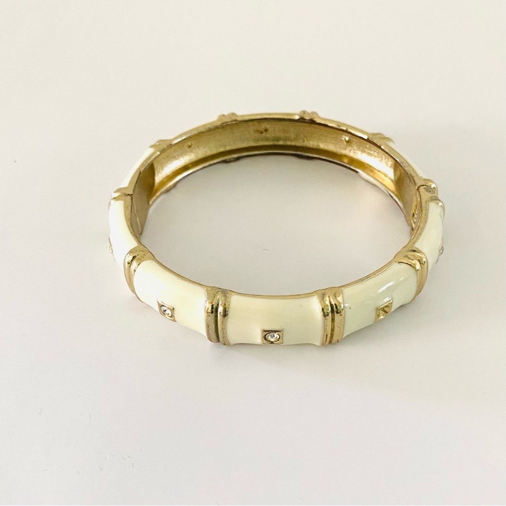 Fashion Jewelry White Enamel Cuff Bangle Rhinestone Bracelet.